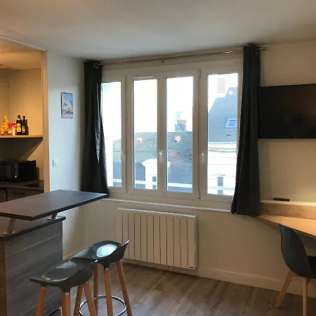 Cozy Hypercentre *
